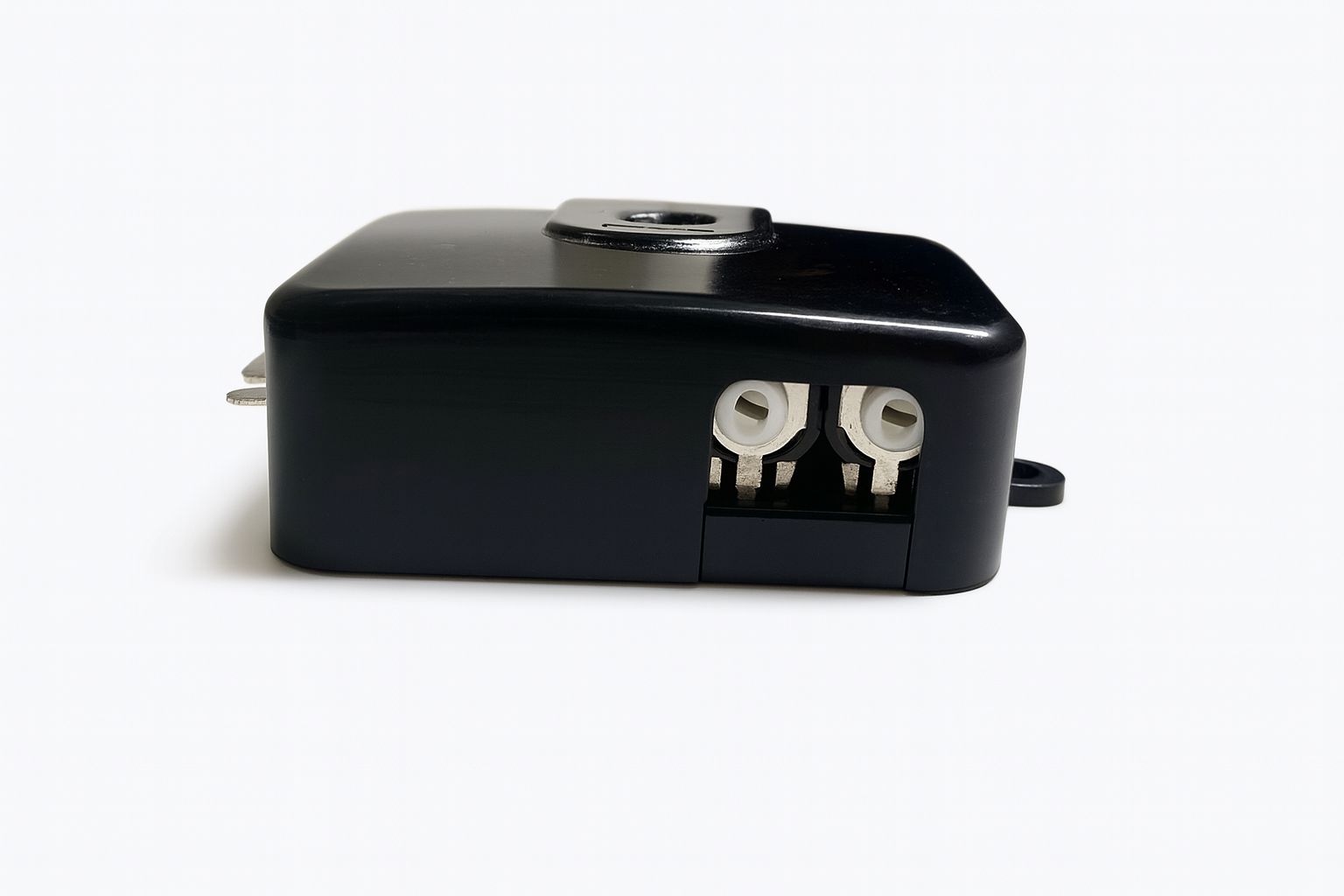 Modül X4 – Araç ve Endüstriyel Sistemler İçin Çok Fonksiyonlu Basamak Beyni